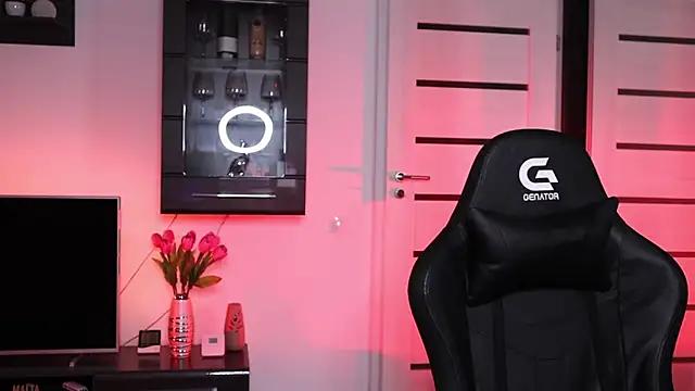 Customizable and immersive: Energize your taste buds and checkout our delicious choice of amateur cams liveshows with excited livestreamers getting their sweet physiques pounded with their beloved vibrating toys.