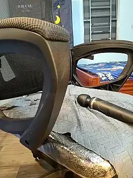 Bee___breastmilk from StripChat is Freechat