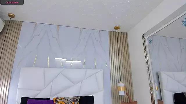 belacampbell from StripChat is Freechat