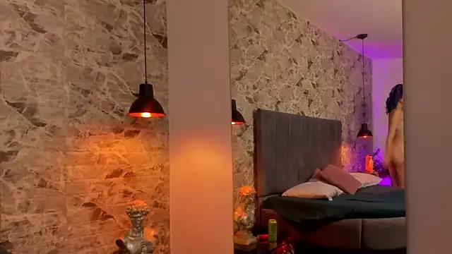 Customizable and immersive: Energize your taste buds and checkout our delicious choice of amateur cams liveshows with excited livestreamers getting their sweet physiques pounded with their beloved vibrating toys.