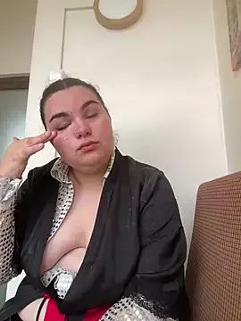 BellaRave from StripChat is Freechat