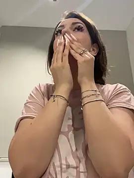Customizable and immersive: Energize your taste buds and checkout our delicious choice of amateur cams liveshows with excited livestreamers getting their sweet physiques pounded with their beloved vibrating toys.