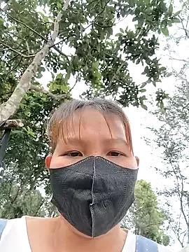 Betty20zx from StripChat is Freechat