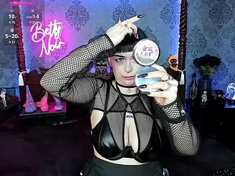 BettyNoir from StripChat is Freechat