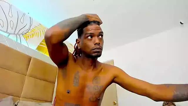 bigblackhotx1 from StripChat is Freechat