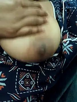 bigboobyrush from StripChat