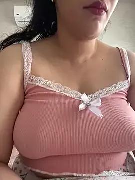 Bold-arabic-vibes from StripChat is Freechat