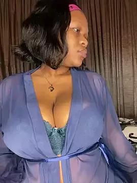 Boneca25 from StripChat is Freechat
