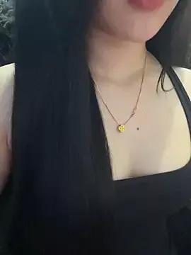 Bonnie22 from StripChat is Freechat