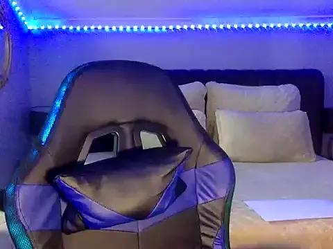 Customizable and immersive: Energize your taste buds and checkout our delicious choice of amateur cams liveshows with excited livestreamers getting their sweet physiques pounded with their beloved vibrating toys.