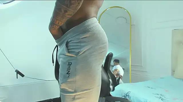 Customizable and immersive: Energize your taste buds and checkout our delicious choice of amateur cams liveshows with excited livestreamers getting their sweet physiques pounded with their beloved vibrating toys.