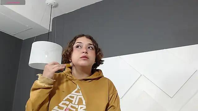 Bratbunnylove from StripChat is Freechat