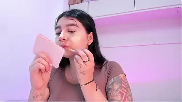 Customizable and immersive: Energize your taste buds and checkout our delicious choice of amateur cams liveshows with excited livestreamers getting their sweet physiques pounded with their beloved vibrating toys.