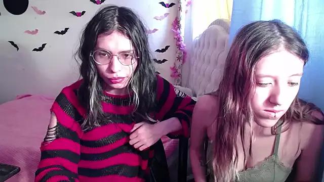 Customizable and immersive: Energize your taste buds and checkout our delicious choice of amateur cams liveshows with excited livestreamers getting their sweet physiques pounded with their beloved vibrating toys.