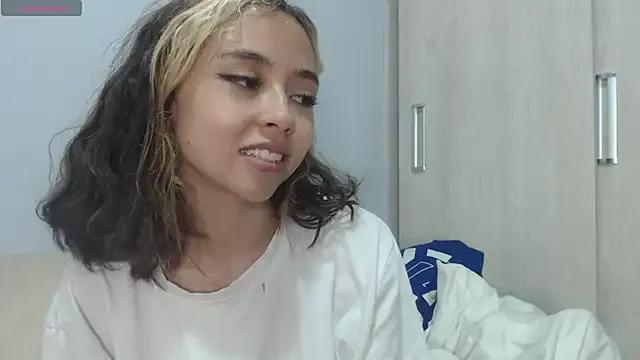 Photos of brisazanes from StripChat is Freechat