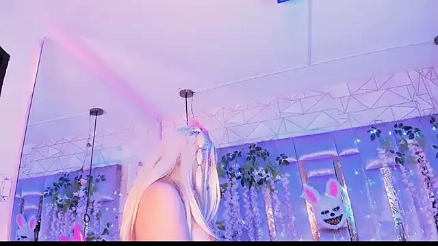 Customizable and immersive: Energize your taste buds and checkout our delicious choice of amateur cams liveshows with excited livestreamers getting their sweet physiques pounded with their beloved vibrating toys.