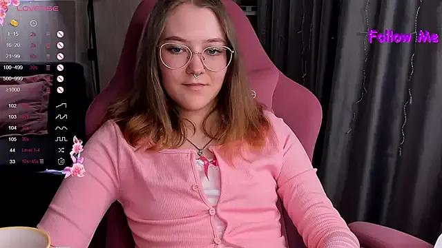 Customizable and immersive: Energize your taste buds and checkout our delicious choice of amateur cams liveshows with excited livestreamers getting their sweet physiques pounded with their beloved vibrating toys.