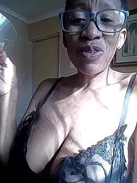 bustybillies from StripChat is Freechat