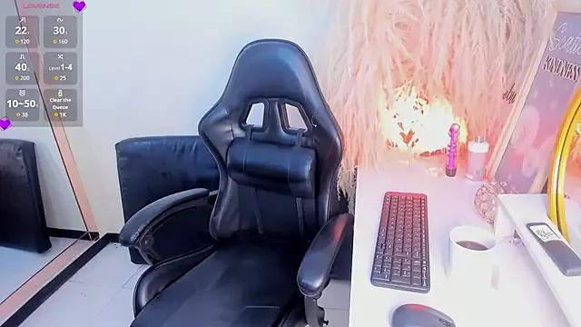 Customizable and immersive: Energize your taste buds and checkout our delicious choice of amateur cams liveshows with excited livestreamers getting their sweet physiques pounded with their beloved vibrating toys.