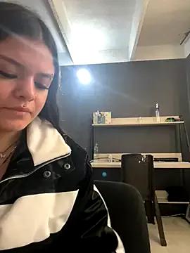 Camila_Duarte2 from StripChat is Freechat