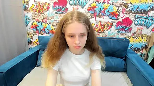 Customizable and immersive: Energize your taste buds and checkout our delicious choice of amateur cams liveshows with excited livestreamers getting their sweet physiques pounded with their beloved vibrating toys.
