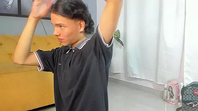 Customizable and immersive: Energize your taste buds and checkout our delicious choice of amateur cams liveshows with excited livestreamers getting their sweet physiques pounded with their beloved vibrating toys.