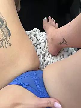 Customizable and immersive: Energize your taste buds and checkout our delicious choice of amateur cams liveshows with excited livestreamers getting their sweet physiques pounded with their beloved vibrating toys.