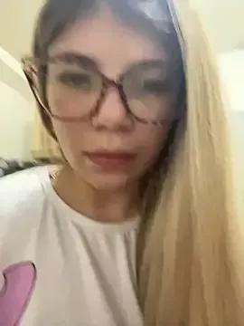 candyof from StripChat is Freechat