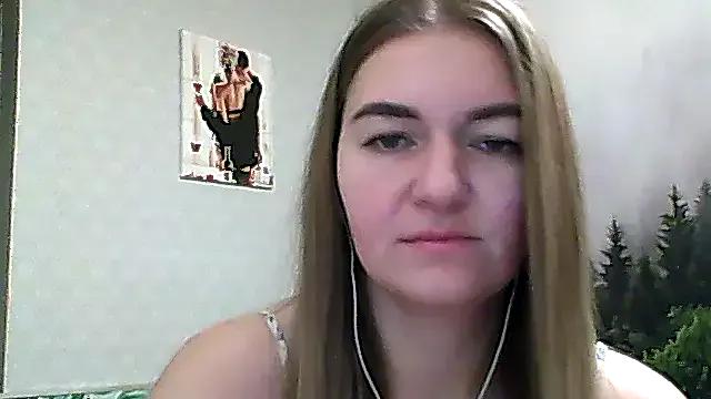 CandyOLimeX from StripChat is Freechat