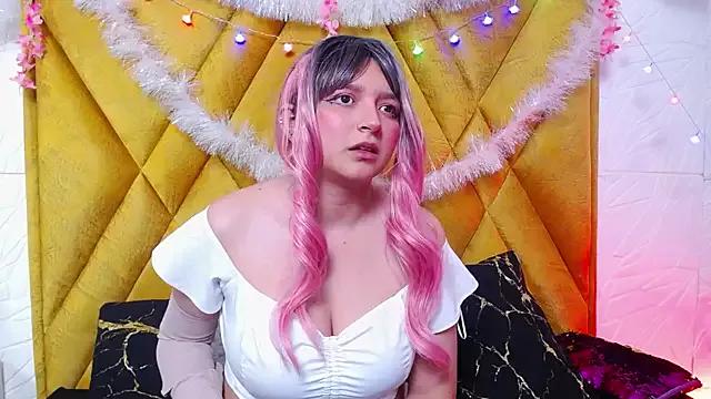 Customizable and immersive: Energize your taste buds and checkout our delicious choice of amateur cams liveshows with excited livestreamers getting their sweet physiques pounded with their beloved vibrating toys.