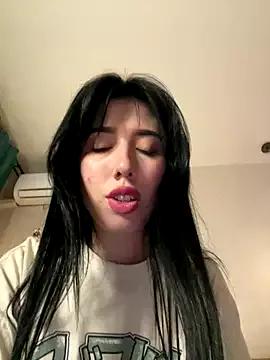 Customizable and immersive: Energize your taste buds and checkout our delicious choice of amateur cams liveshows with excited livestreamers getting their sweet physiques pounded with their beloved vibrating toys.