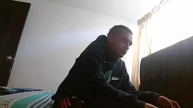 Carlandelli1 from StripChat is Freechat
