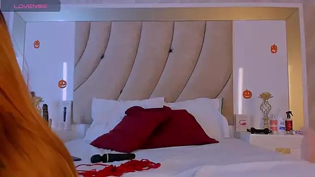 Carmilla_ from StripChat is Freechat