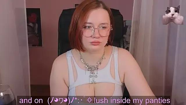 carolina_elf from StripChat is Freechat