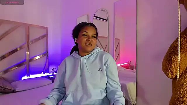 Customizable and immersive: Energize your taste buds and checkout our delicious choice of amateur cams liveshows with excited livestreamers getting their sweet physiques pounded with their beloved vibrating toys.
