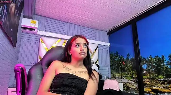 Customizable and immersive: Energize your taste buds and checkout our delicious choice of amateur cams liveshows with excited livestreamers getting their sweet physiques pounded with their beloved vibrating toys.