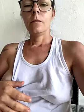 casalingajessica from StripChat is Freechat