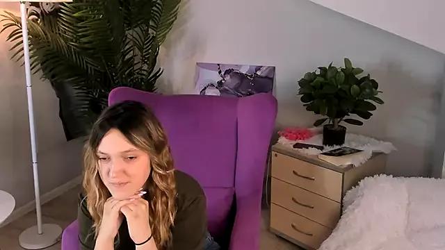 Customizable and immersive: Energize your taste buds and checkout our delicious choice of amateur cams liveshows with excited livestreamers getting their sweet physiques pounded with their beloved vibrating toys.