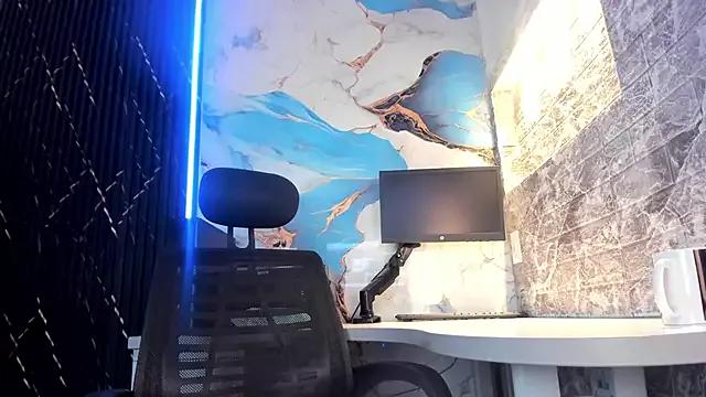 Customizable and immersive: Energize your taste buds and checkout our delicious choice of amateur cams liveshows with excited livestreamers getting their sweet physiques pounded with their beloved vibrating toys.