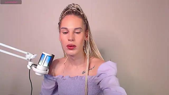 Customizable and immersive: Energize your taste buds and checkout our delicious choice of amateur cams liveshows with excited livestreamers getting their sweet physiques pounded with their beloved vibrating toys.