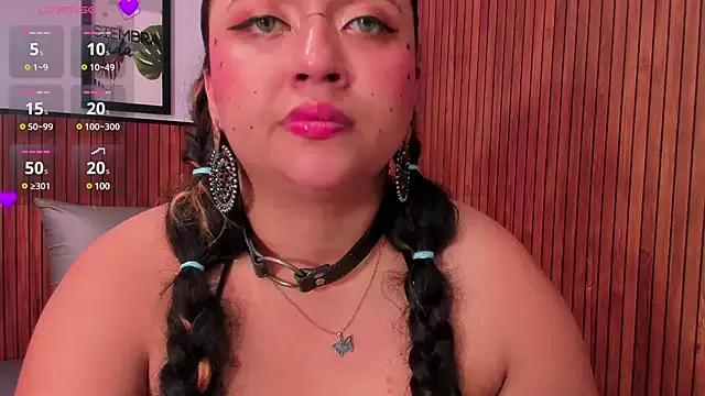 cassie_ibarra from StripChat is Freechat