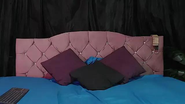 Customizable and immersive: Energize your taste buds and checkout our delicious choice of amateur cams liveshows with excited livestreamers getting their sweet physiques pounded with their beloved vibrating toys.