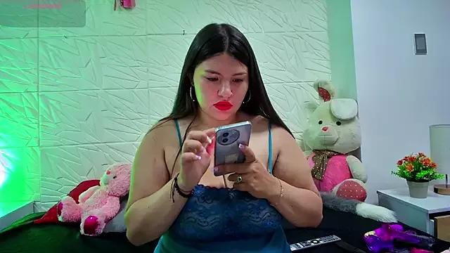 Customizable and immersive: Energize your taste buds and checkout our delicious choice of amateur cams liveshows with excited livestreamers getting their sweet physiques pounded with their beloved vibrating toys.