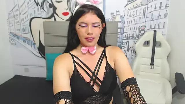 Customizable and immersive: Energize your taste buds and checkout our delicious choice of amateur cams liveshows with excited livestreamers getting their sweet physiques pounded with their beloved vibrating toys.