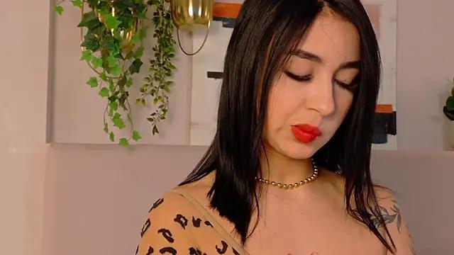 Catavelmontt from StripChat is Freechat