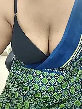 Cathrina-rose from StripChat is Freechat