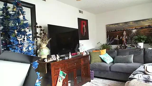 CeceilaMoon from StripChat is Freechat