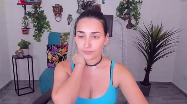 Customizable and immersive: Energize your taste buds and checkout our delicious choice of amateur cams liveshows with excited livestreamers getting their sweet physiques pounded with their beloved vibrating toys.