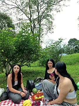 Customizable and immersive: Energize your taste buds and checkout our delicious choice of amateur cams liveshows with excited livestreamers getting their sweet physiques pounded with their beloved vibrating toys.