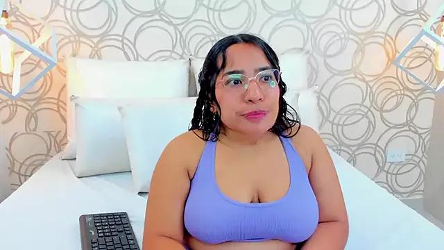 CelesteMason from StripChat is Freechat